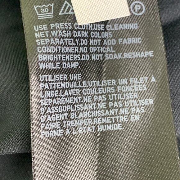 Uniqlo Printed V-Neck Long-Sleeve Flare Mini Dress - Picture 11 of 11